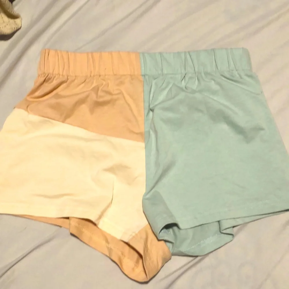 large cozy short - Picture 1 of 1